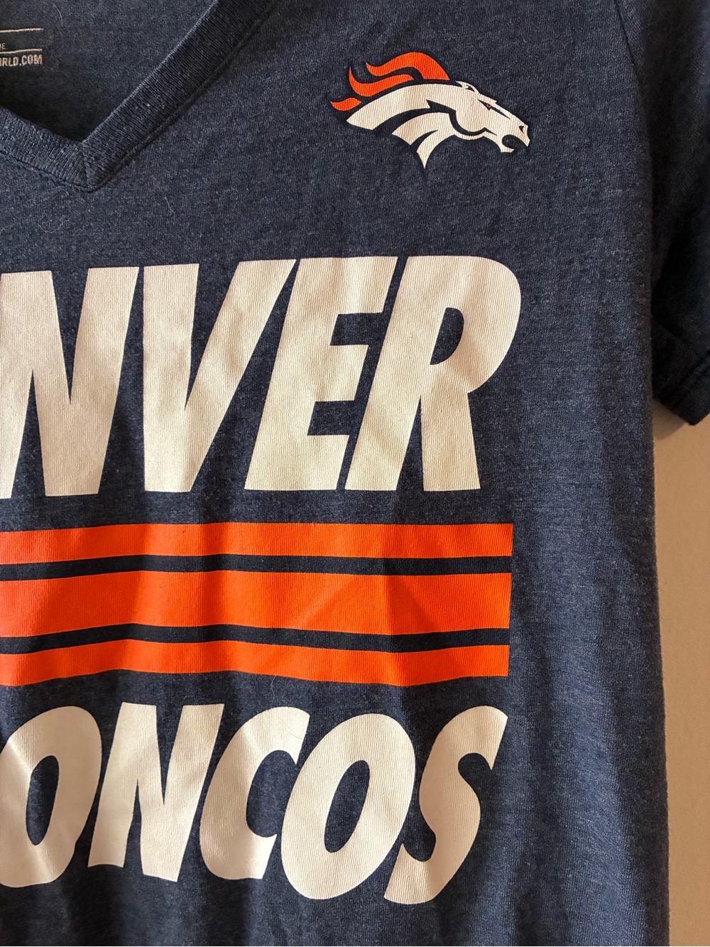 The Nike Tee Women’s Navy Denver Broncos V-Neck Tee with White & Orange Logos - Picture 2 of 6